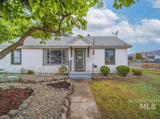 1002 10th St, Clarkston, WA 99403