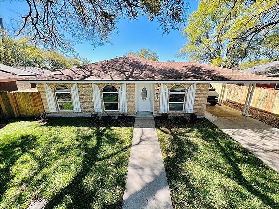 2nd image of 8000 Edgelake Ct