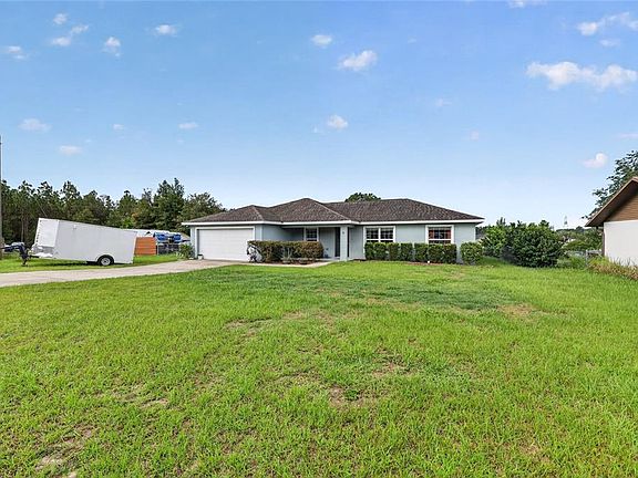 3rd image of 8 Almond Drive Trce