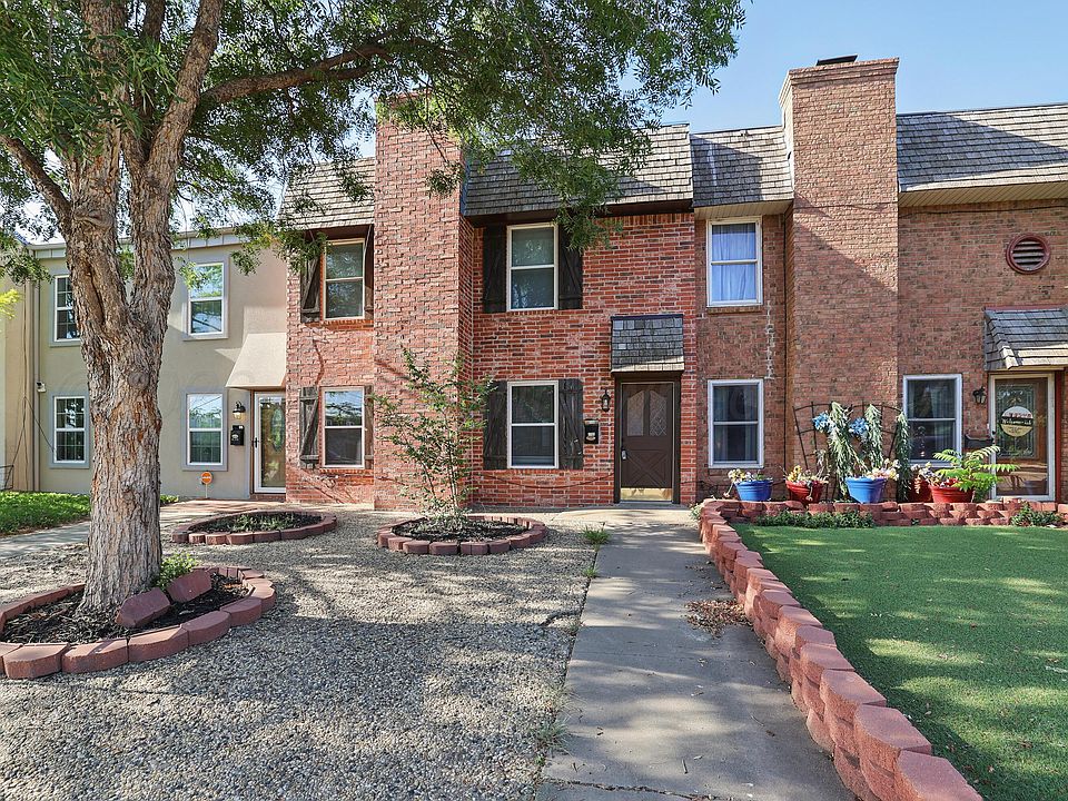 1st image of 3105 SW 28th Ave
