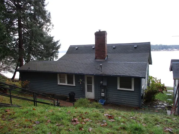 58 Island Blvd, Fox Island, WA 98333