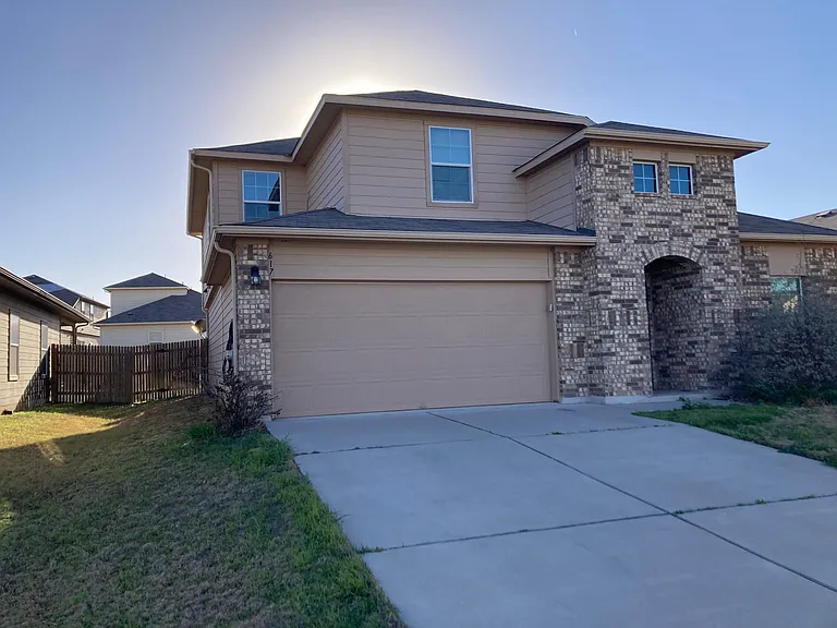 617 Donegal Ln — Photo 5