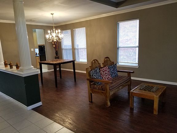 3rd image of 4405 Burnhill Dr