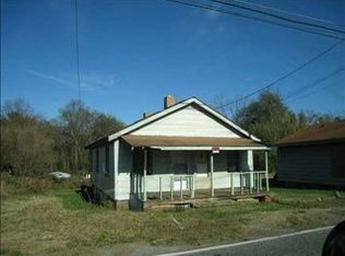 11 S Howard St, Inman, SC 29349