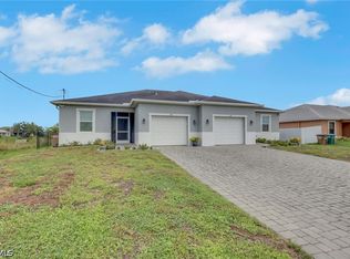 1519 NE 8th Pl, Cape Coral, FL 33909