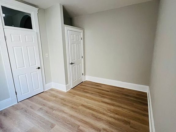 3rd image of 38 Hemenway St APT 37