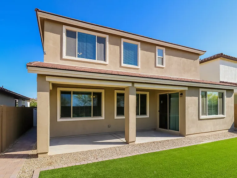 21051 W Almeria Rd — Photo 20