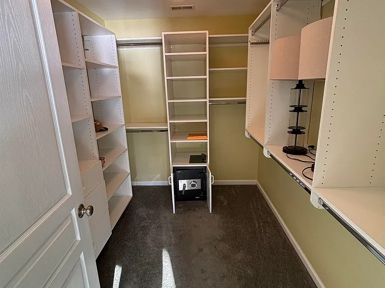 802 N Harvard Ave — Photo 40