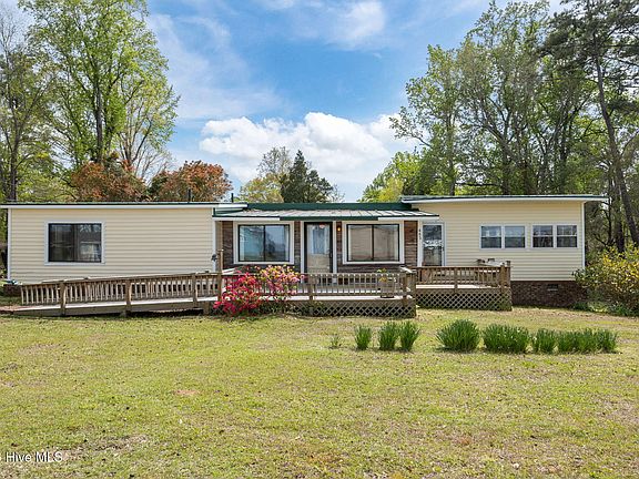 3rd image of 663 Driftwood Drive