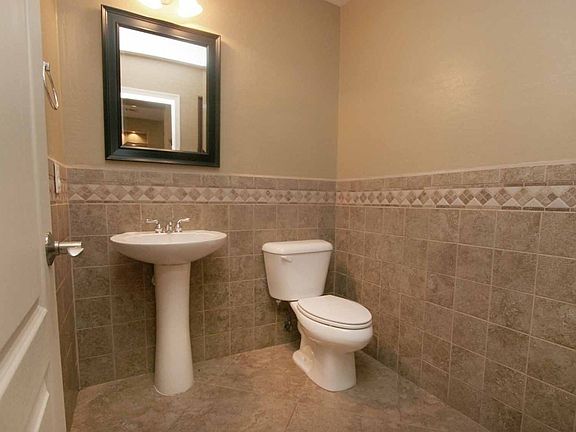 5th image of 14960 N 183rd Dr