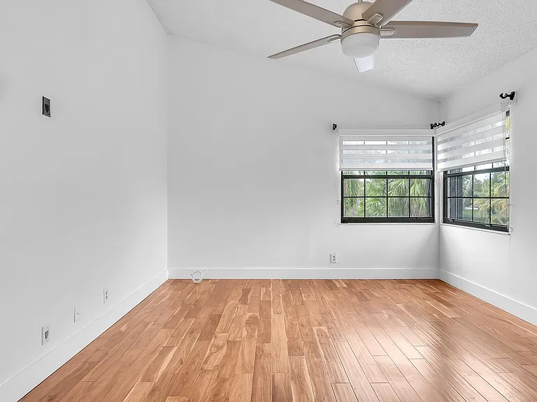 12003 Flicker Way — Photo 17