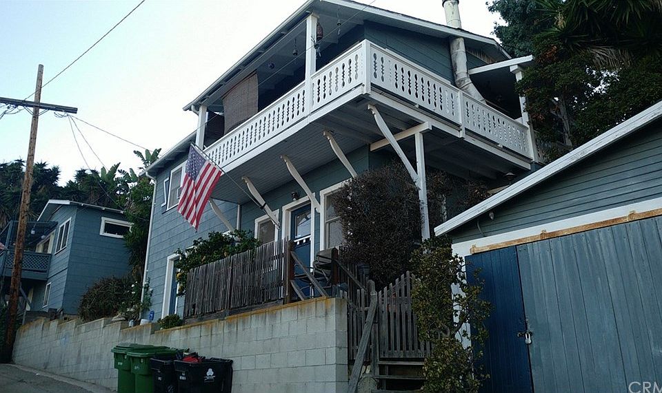 1st image of 661 W 33rd St