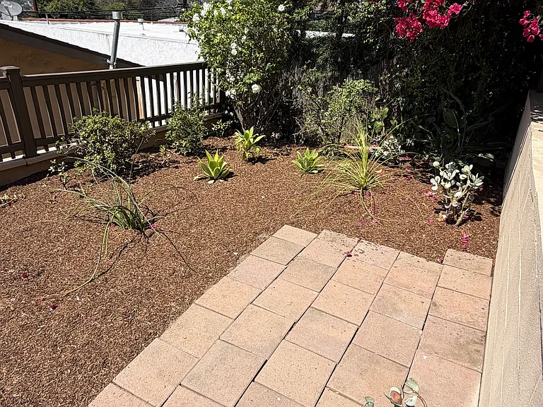 3604 N Griffin Ave — Photo 7