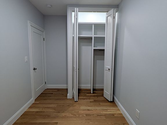 5th image of 542 E 79th St APT 1C
