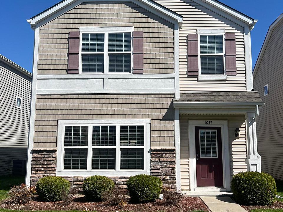 1st image of 1077 E 115th Ln