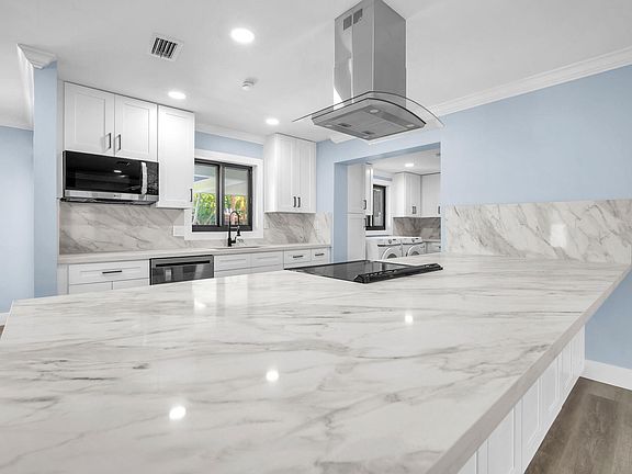 5th image of 850 SW 1ST Terrace
