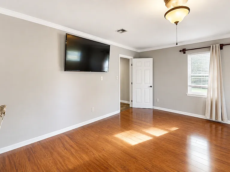 1108 Buckhall Rd — Photo 24