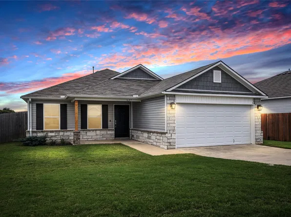 1607 E Toledo St, Broken Arrow, OK 74012