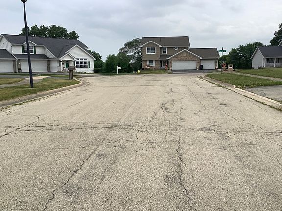 4th image of 3951 Duesenberg Dr
