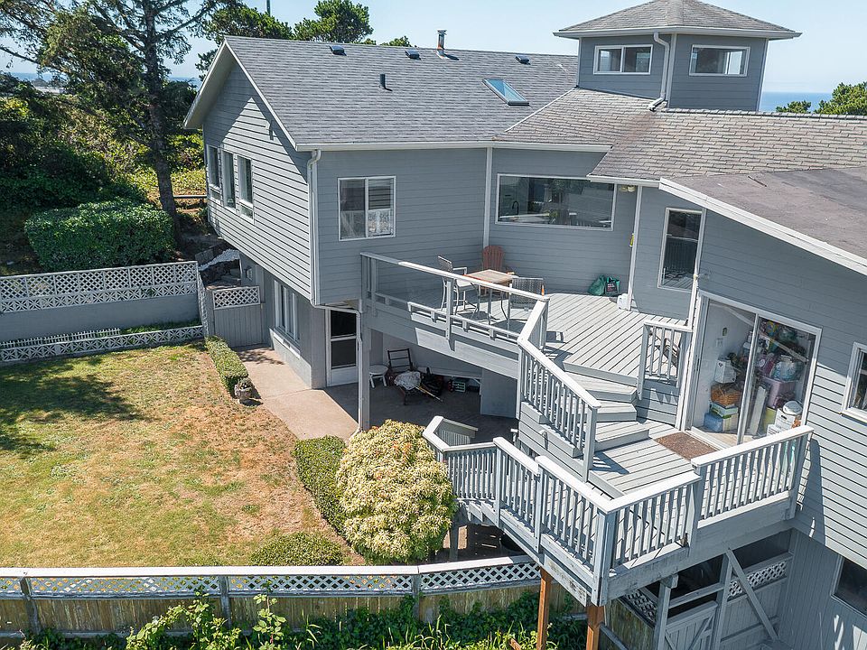 565 SW 10th St Newport OR 97365 Zillow