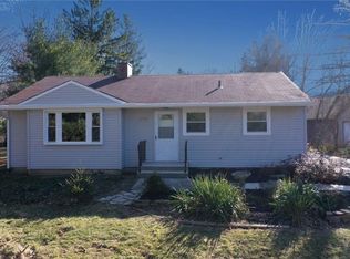 9733 Ridge Rd, North Royalton, OH 44133