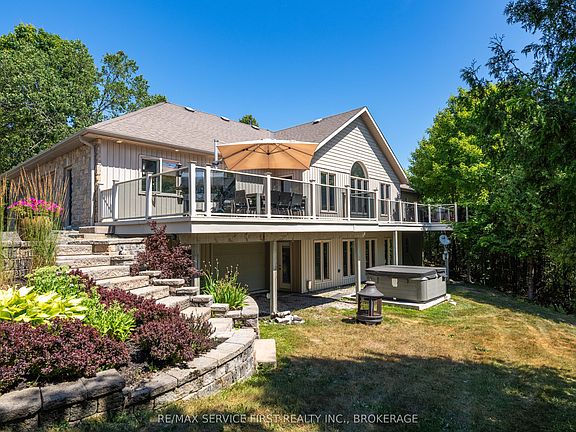3rd image of 3060 Unity Rd