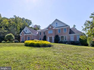14307 Roxbury Lake Dr, Glenelg, MD 21737