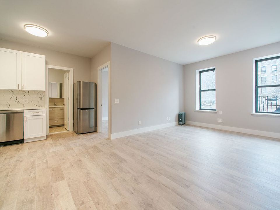 1st image of 561 Lenox Ave #10B