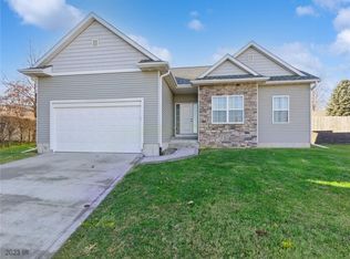 509 E 26th St N, Newton, IA 50208