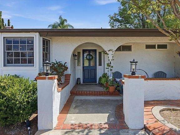 5th image of 14270 Hacienda Ln