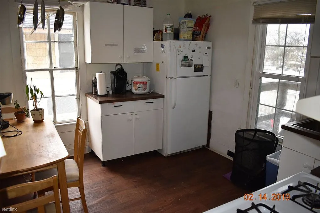 6 bed, 1200 sqft, $750 — Photo 2