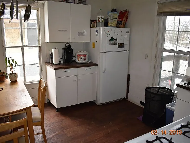 533 Elizabeth St #2 — Photo 2