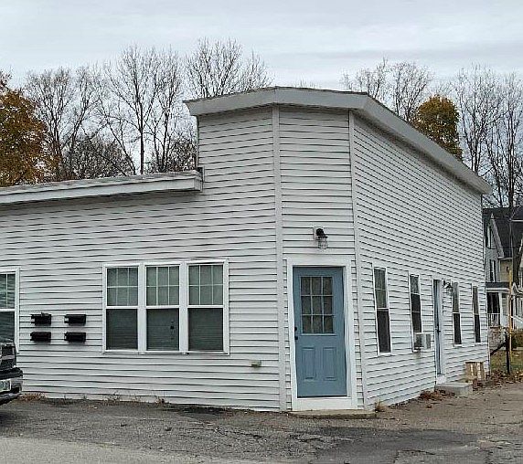 1st image of 189 Front St #1