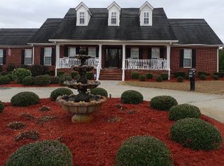 447 One Oak Ln, Bowman, SC 29018