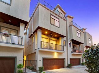 786 Nicholson St, Houston, TX 77007