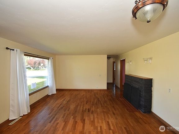 5th image of 614 S Pine Street