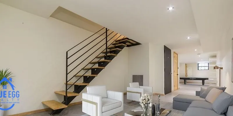 Rented by Blue Egg Realty Corp | media 32