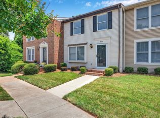 9416 Lexington Cres #B, Charlotte, NC 28213