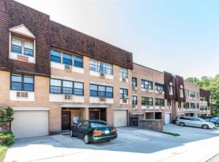 240-16 70th Ave, Little Neck, NY 11362