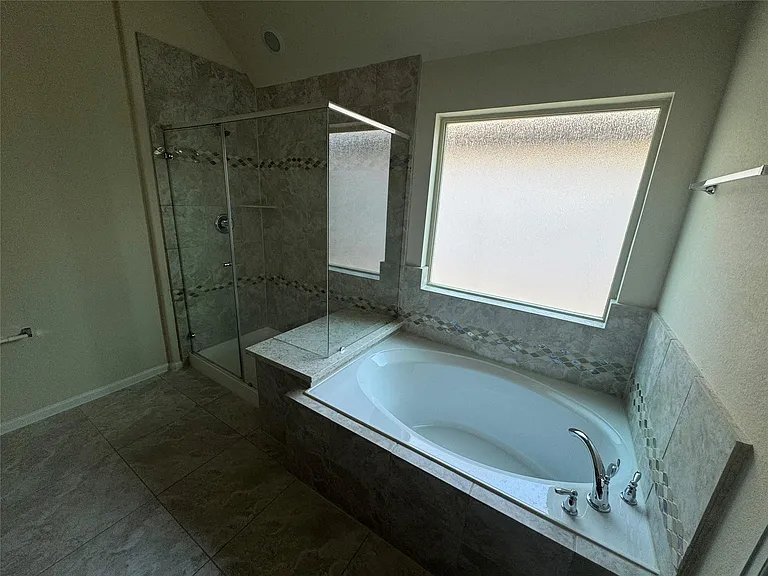 10716 Addicks Oaks Pl — Photo 6