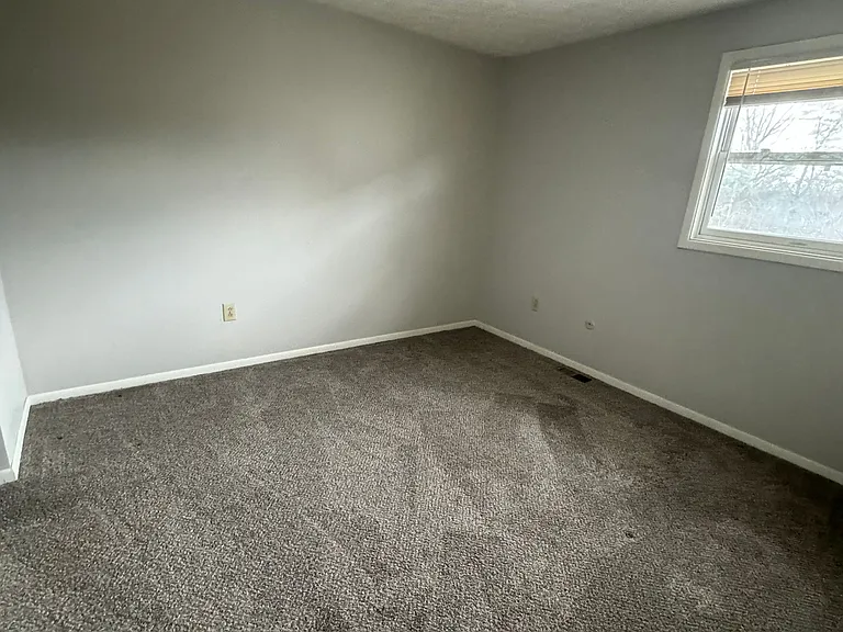 1502 Glenn Ave #1502 — Photo 4