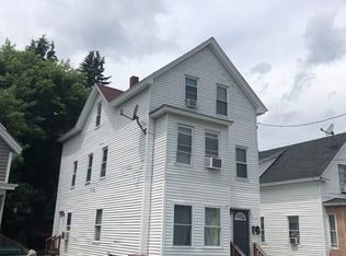 30 Fulton St, Lowell, MA 01850