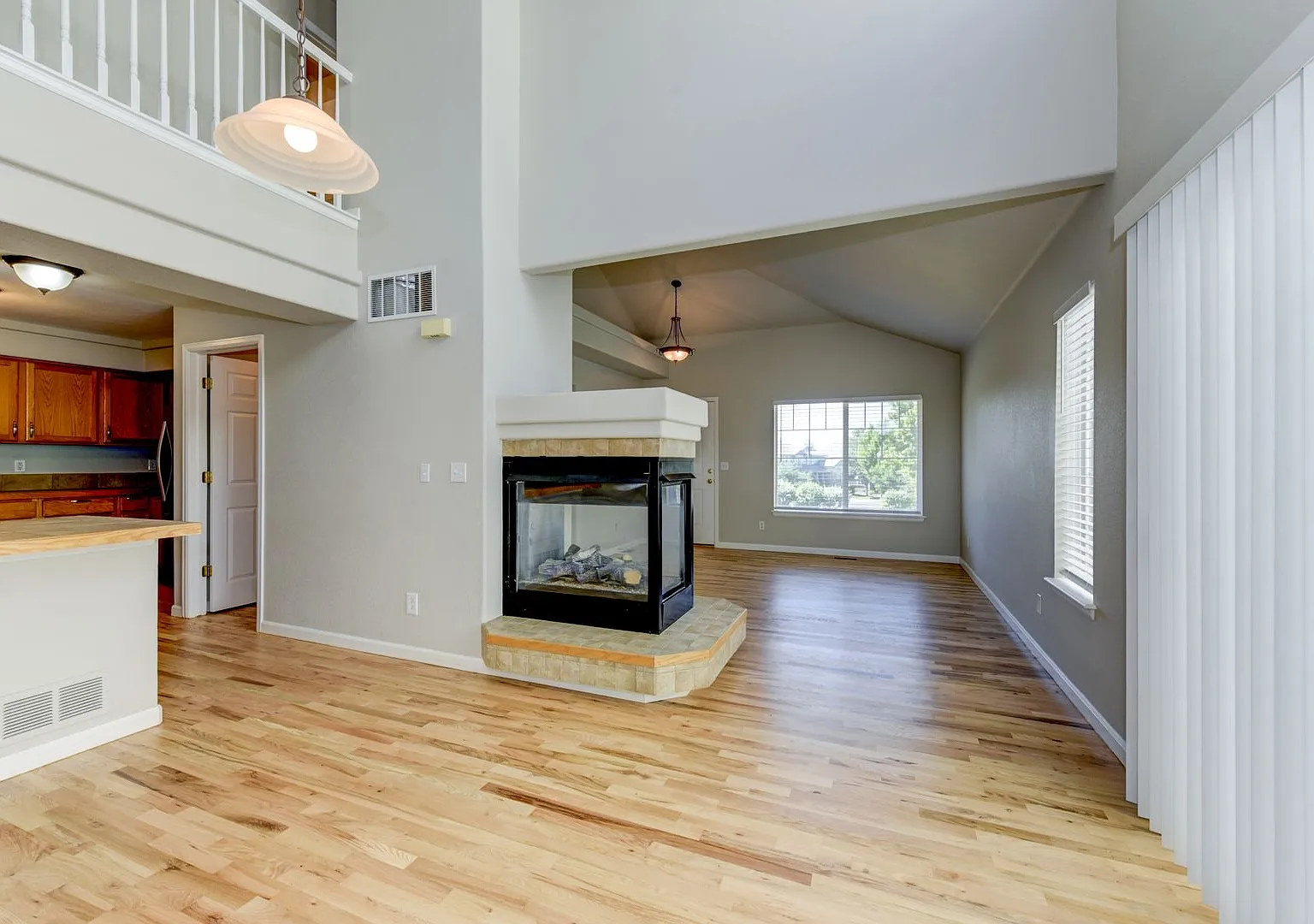 3 Bed 3 Bath corner Lot in Broomfield! Newly Refinished Wood Floors With Pool!! — Photo 1