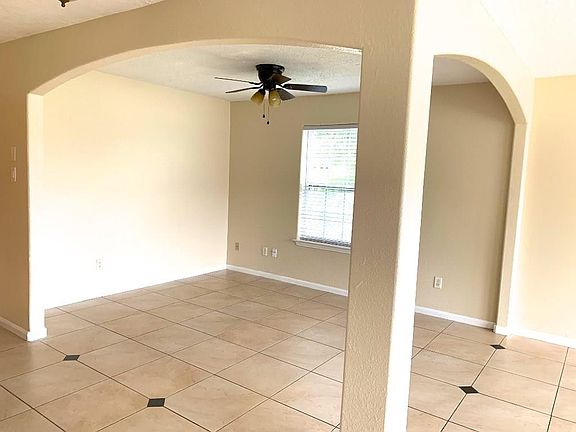 3rd image of 5403 Quail Cove Ln