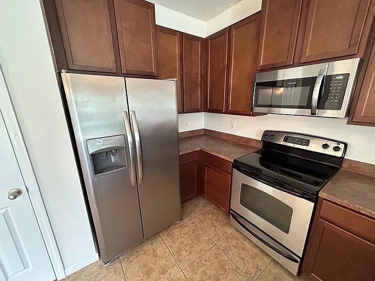 2700 Revolution St #103 — Photo 15