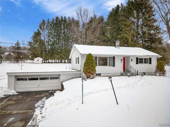 4532 E Lake Rd, Hamilton, NY 13346