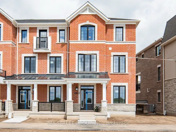 1403 William Halton Pkwy W, Oakville, ON L6M 0C8