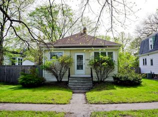 1007 5th St N, Fargo, ND 58102