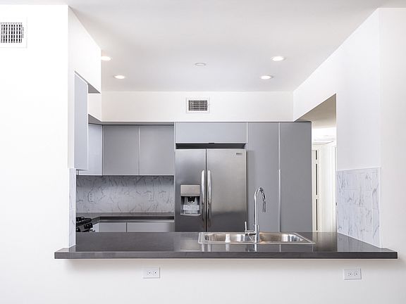 4th image of 1150 N Cahuenga Blvd APT 209