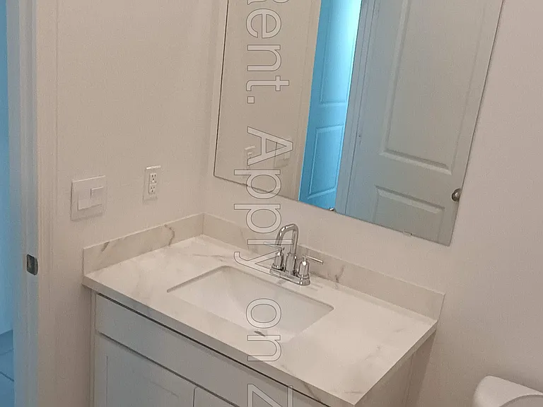 15565 W Desert Hollow Dr — Photo 12
